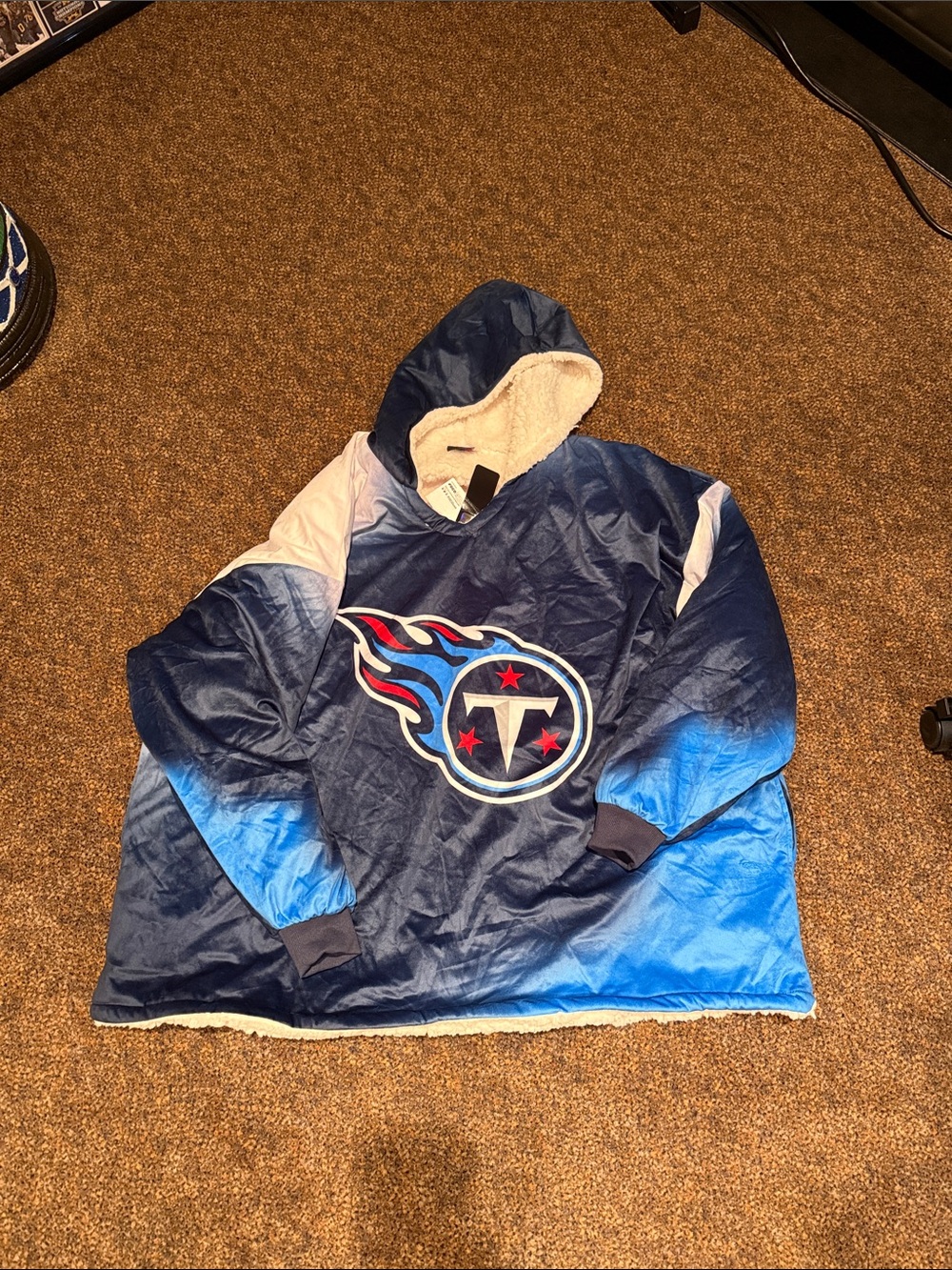 Navy Blue Tennessee Titans Sherpa-Lined Pullover Hoodie